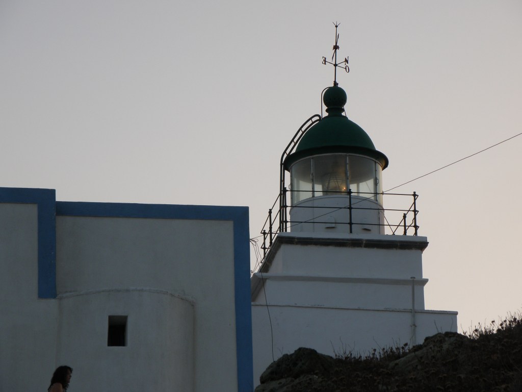 urban travel tales, Agios Nikolaos, lighthouse, Greek port Kea/Tzia